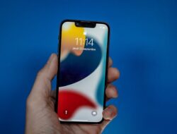 Semakin Keren, iPhone Akan Gunakan Layar Anti Intip, Apple Sudah Patenkan Teknologinya