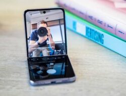 Harga Beda Tipis dengan iPhone 13, Begini Spesifikasi Samsung Galaxy Z Flip 4