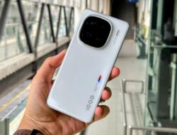 Disebut Bakal Jadi Pesaing Samsung Galaxy S24 Ultra, Begini Bocoran Spesifikasi iQOO 13