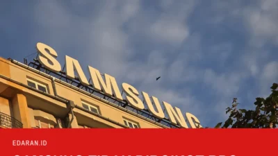 Papan nama SAMSUNG di atap sebuah gedung di Budapest dengan langit sore, dengan teks judul "Samsung Tidak Diboikot BDS"